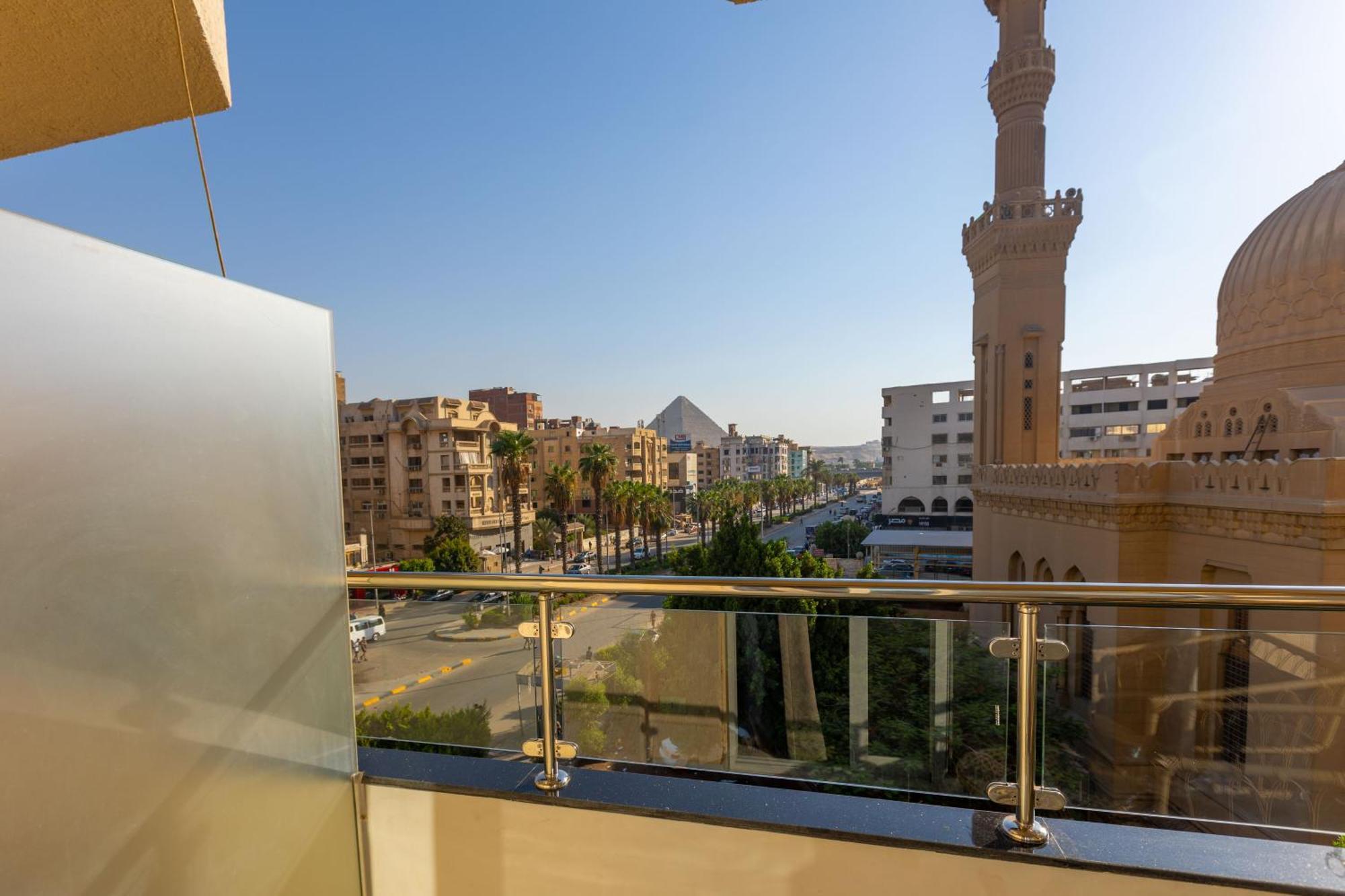 Kafret el-Gabal Khattab Pyramids View Hotel מראה חיצוני תמונה